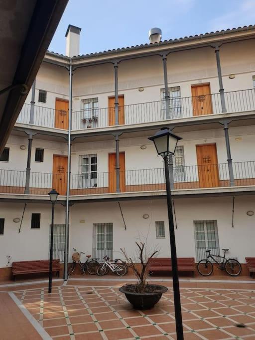Apartamento Plaza De San Bernardo 4 Seville Ngoại thất bức ảnh